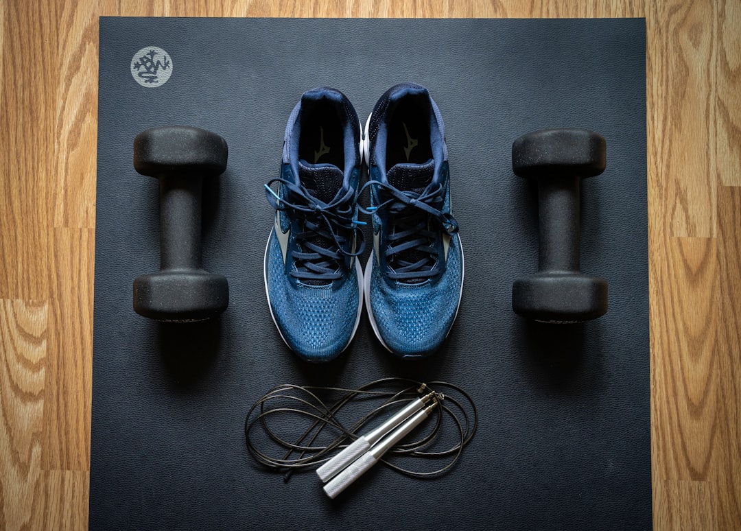 Trening hjemme: En guide til effektiv trening i ditt eget rom